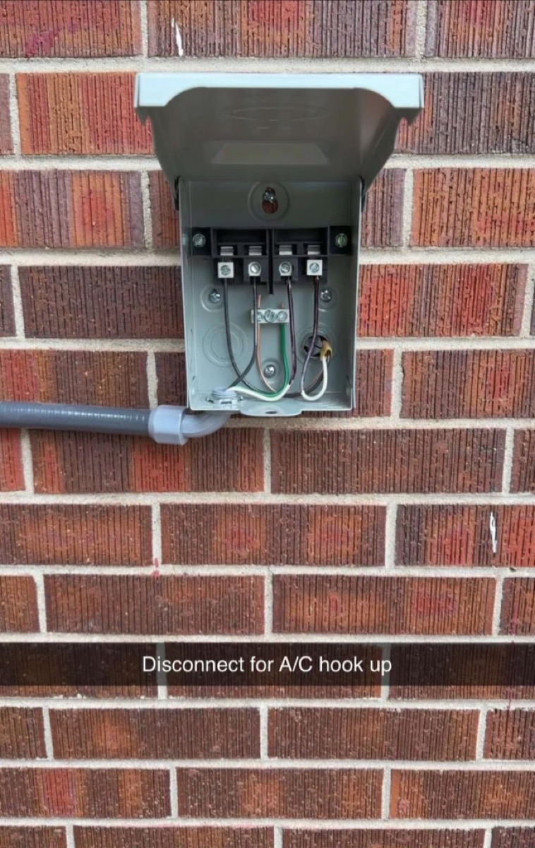 Kitchen plumbing repair by AMB MEP